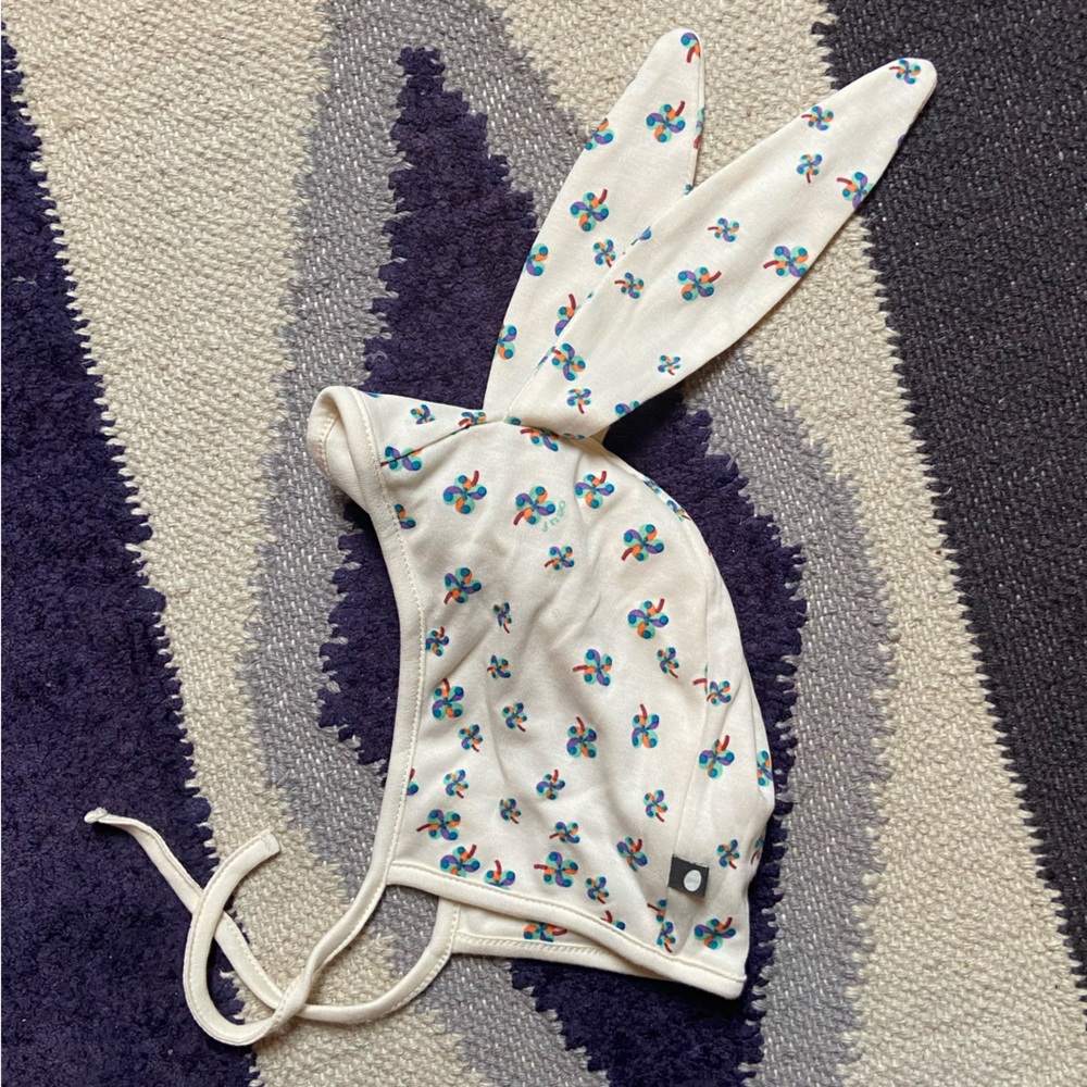 Oeuf bunny bonnet in Clover Print